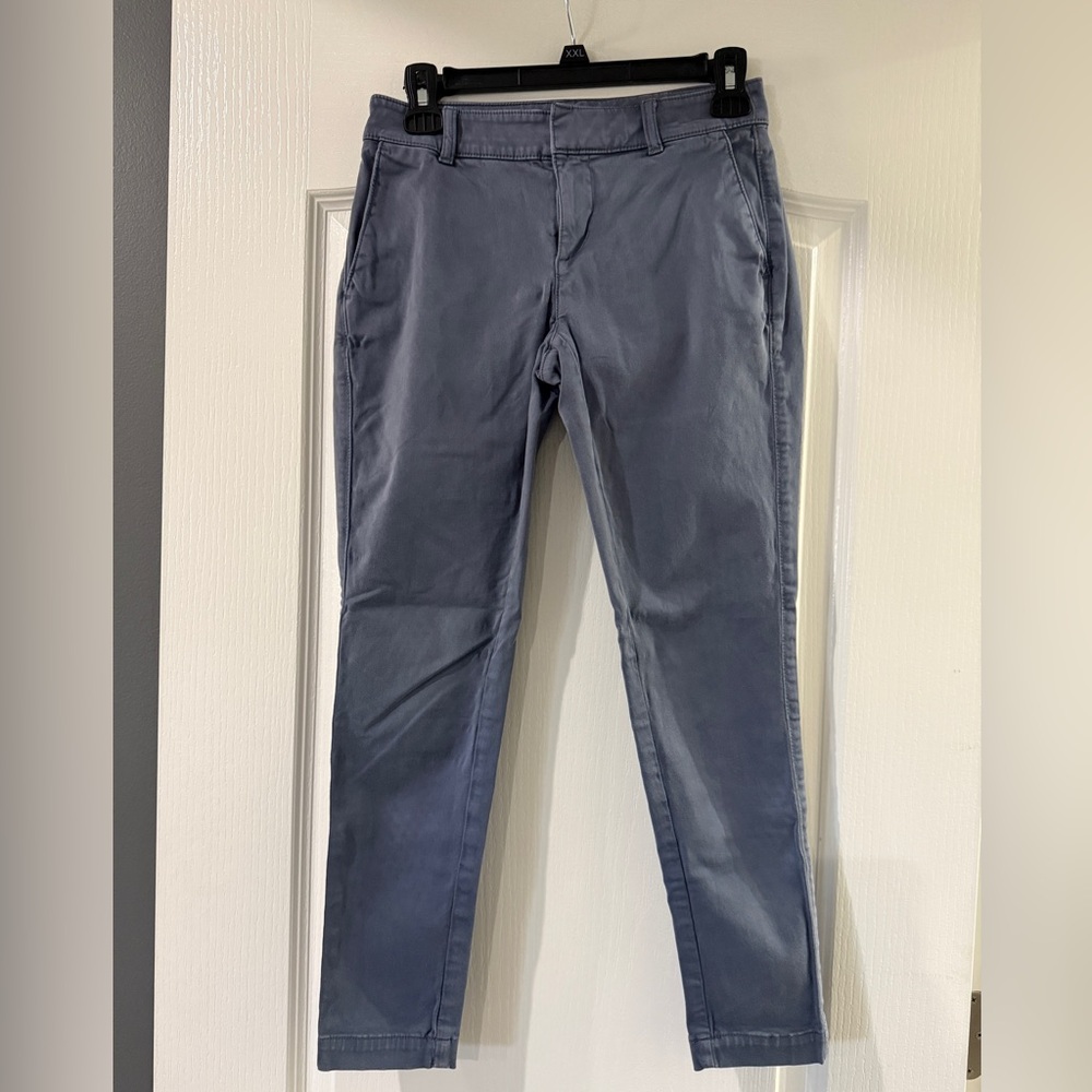 Banana Republic Sloan Chino Vintage Blue - Size 0 Petite‎